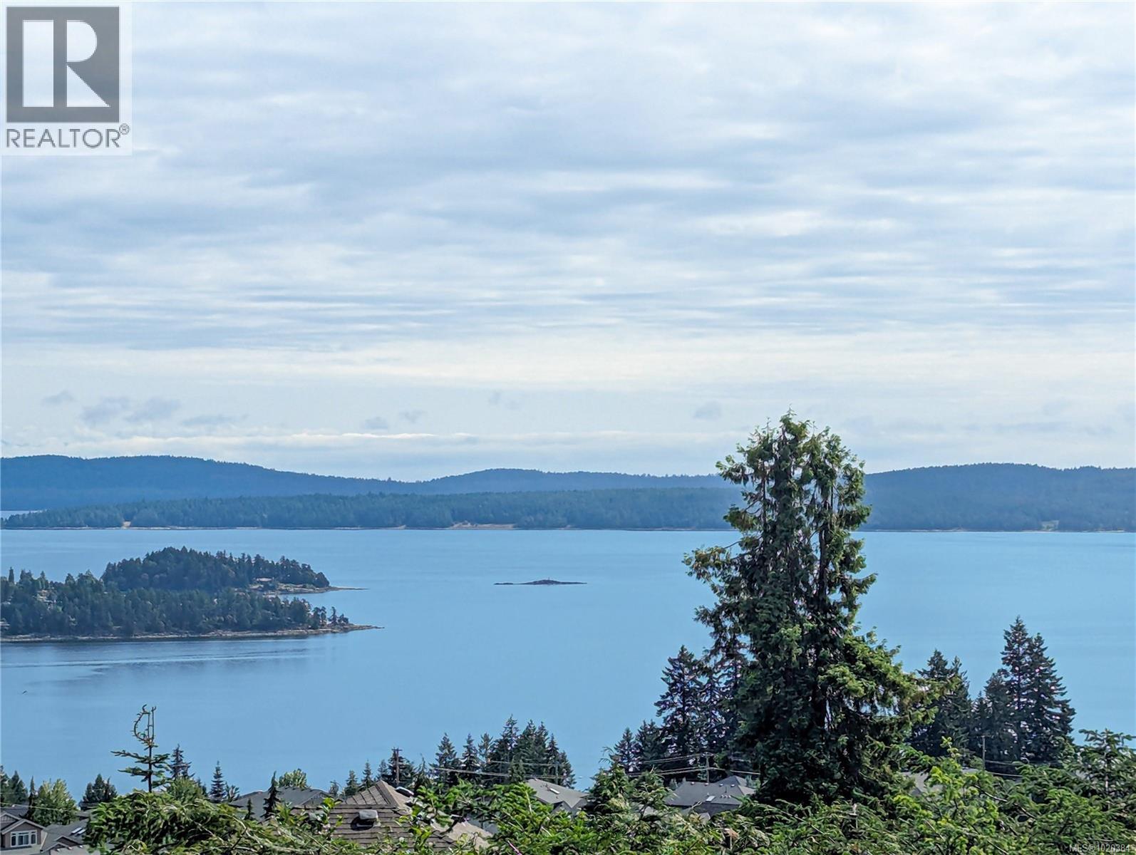 822 Craig Rd, Ladysmith