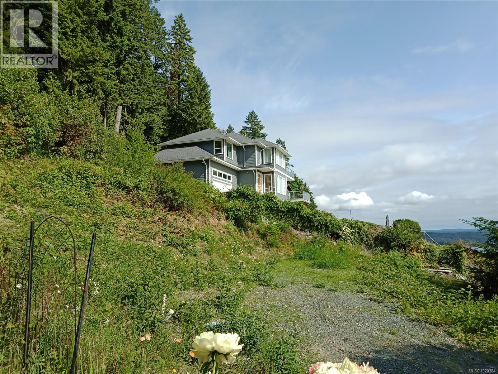 822 Craig Rd, Ladysmith