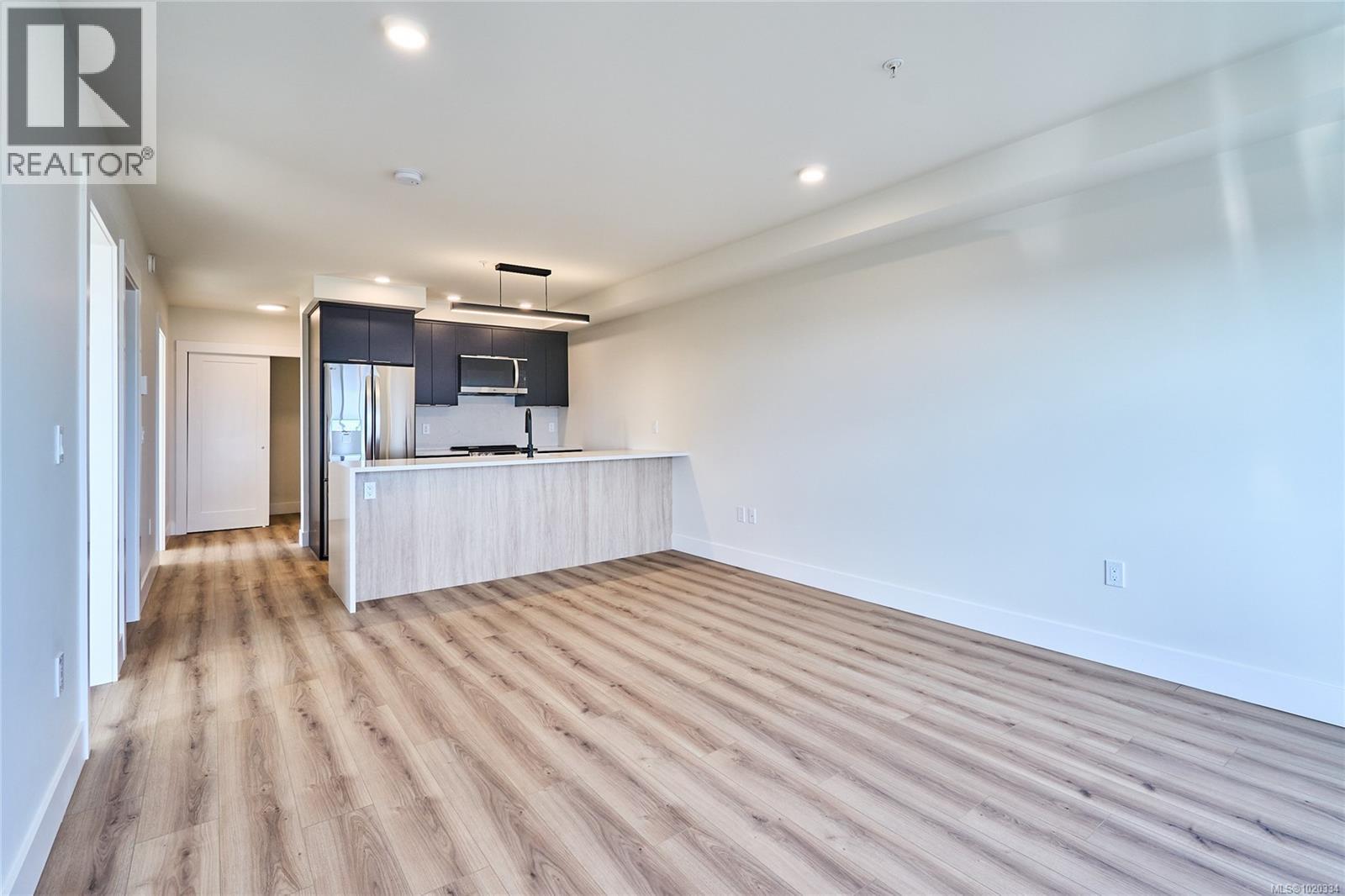 405 45 Haliburton St, Nanaimo