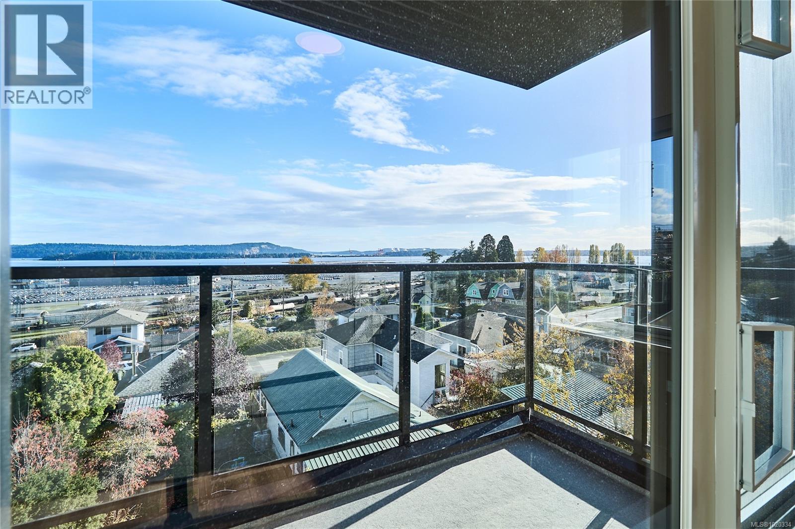 405 45 Haliburton St, Nanaimo