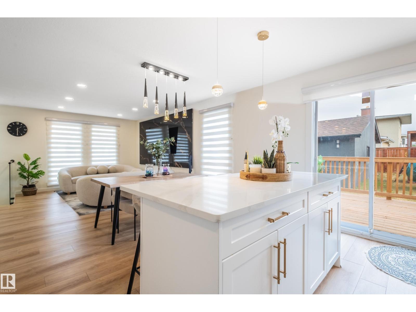 17327 106 ST NW, Edmonton