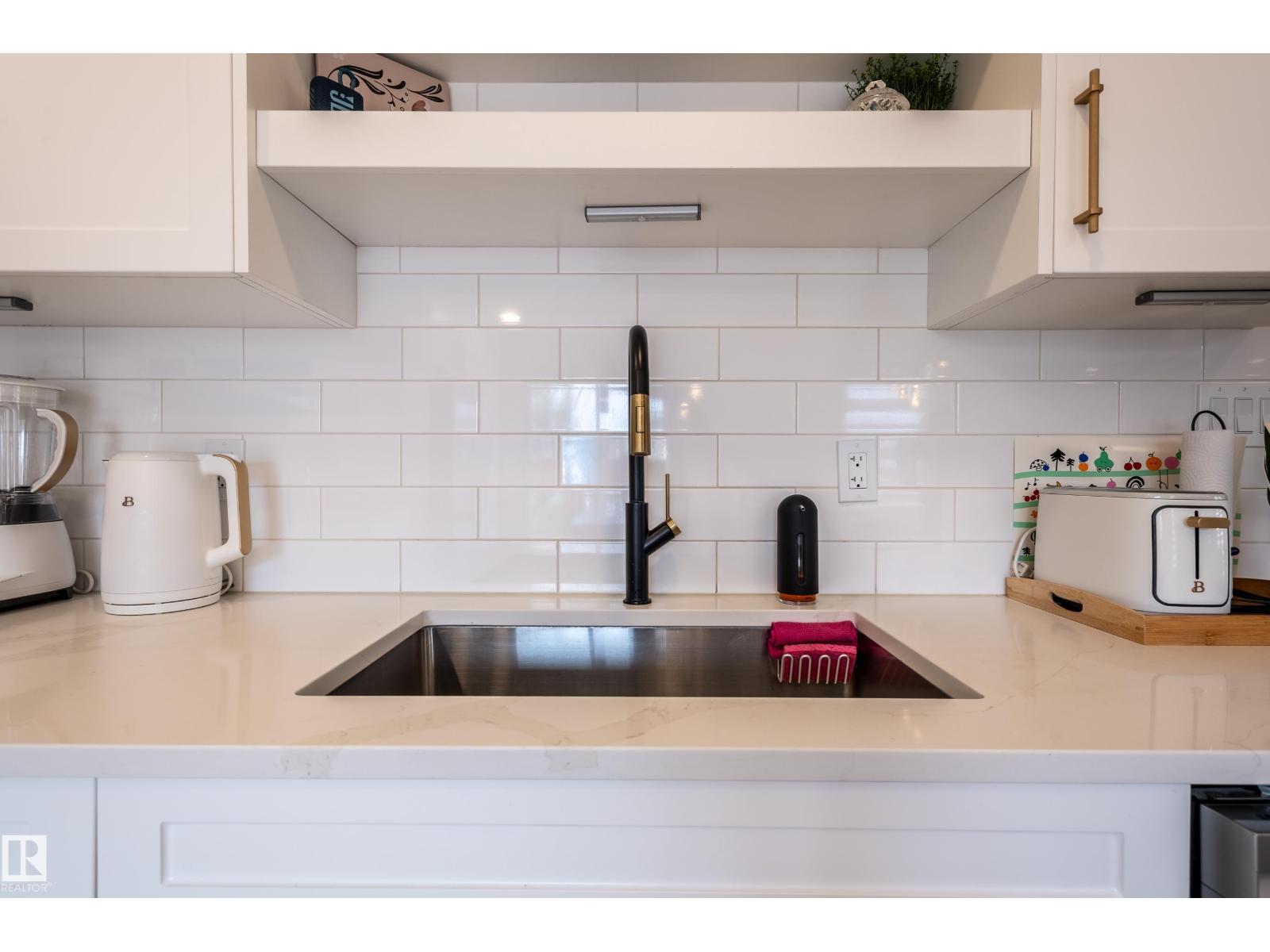 17327 106 ST NW, Edmonton