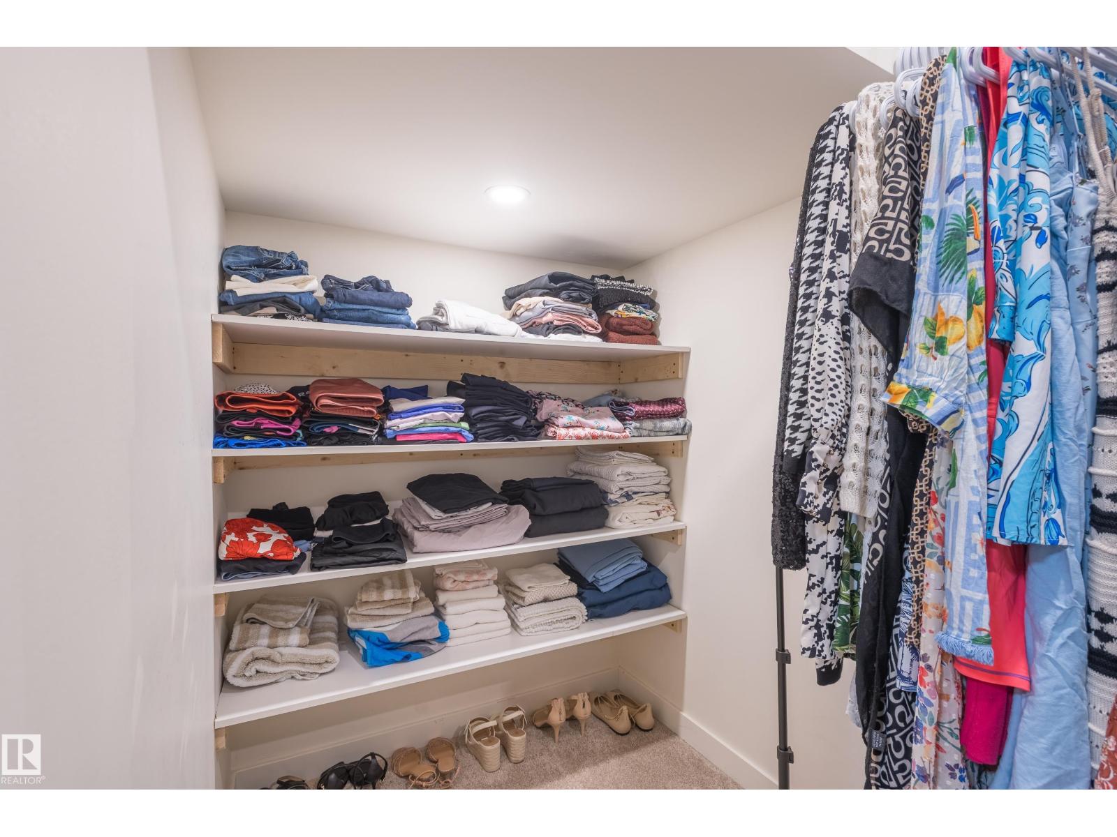 17327 106 ST NW, Edmonton