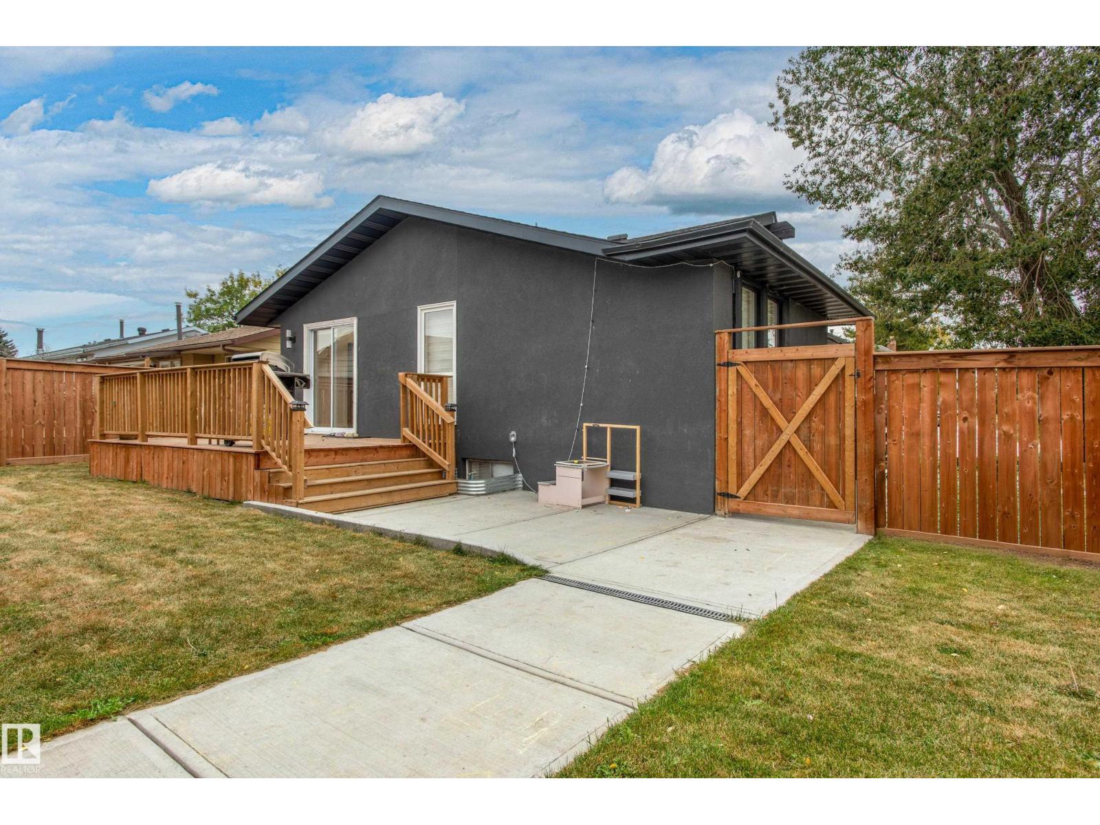 17327 106 ST NW, Edmonton