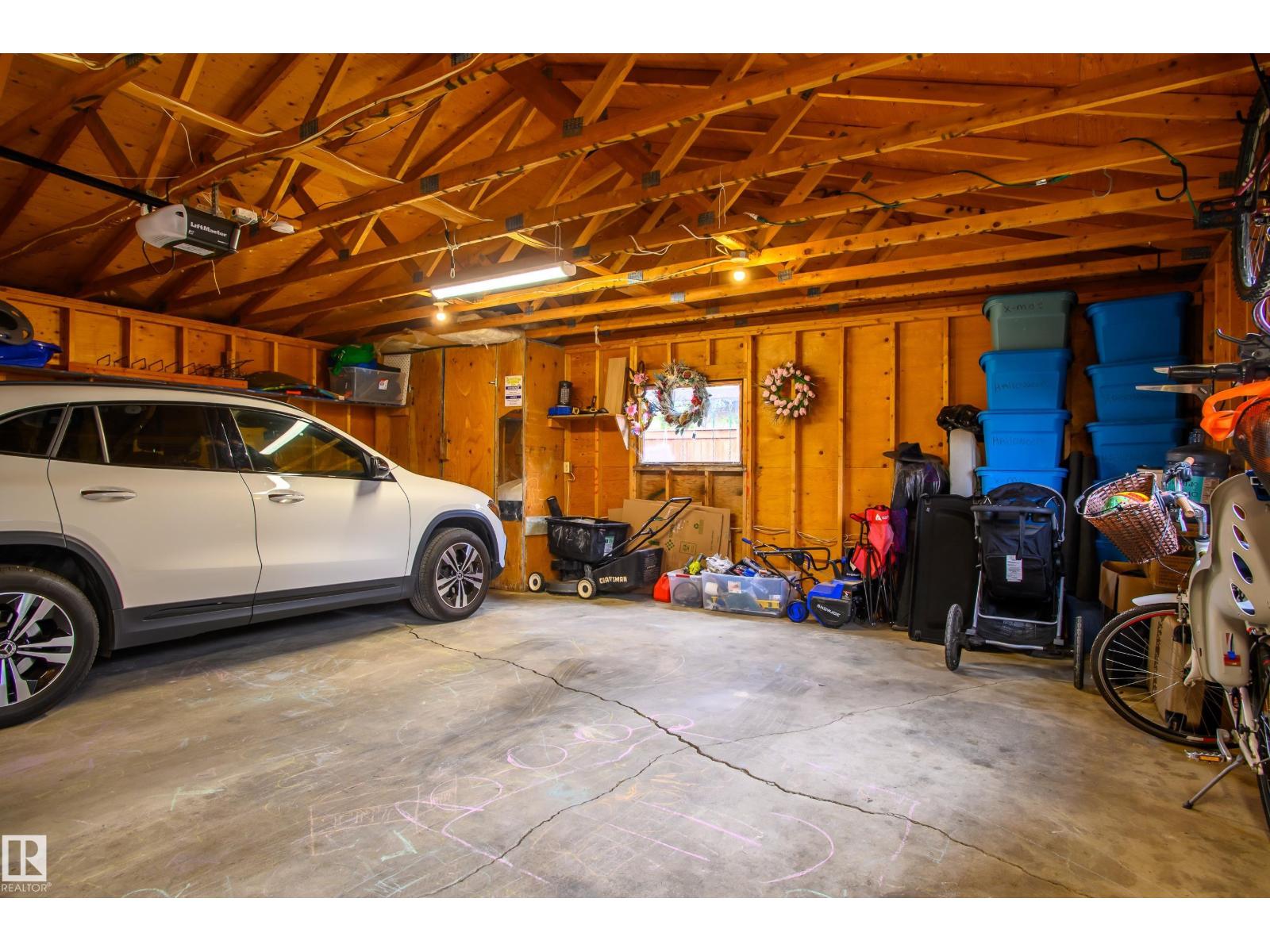 17327 106 ST NW, Edmonton