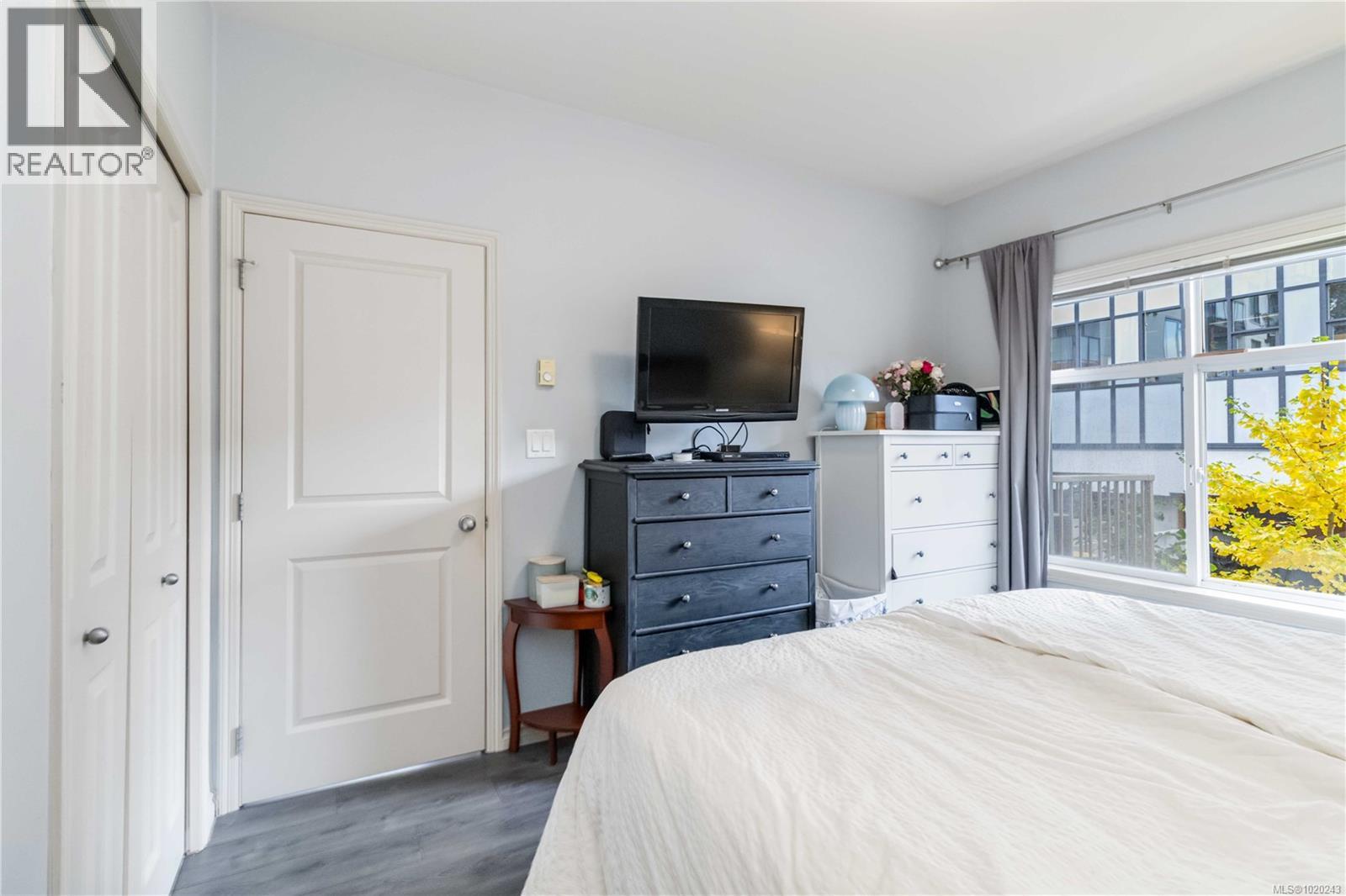 201 821 Goldstream Ave, Langford