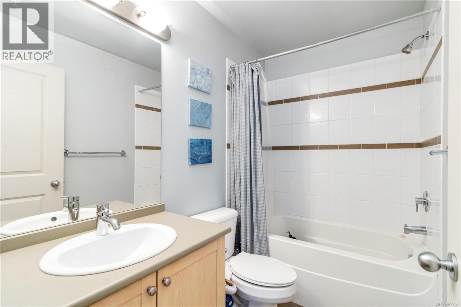 201 821 Goldstream Ave, Langford