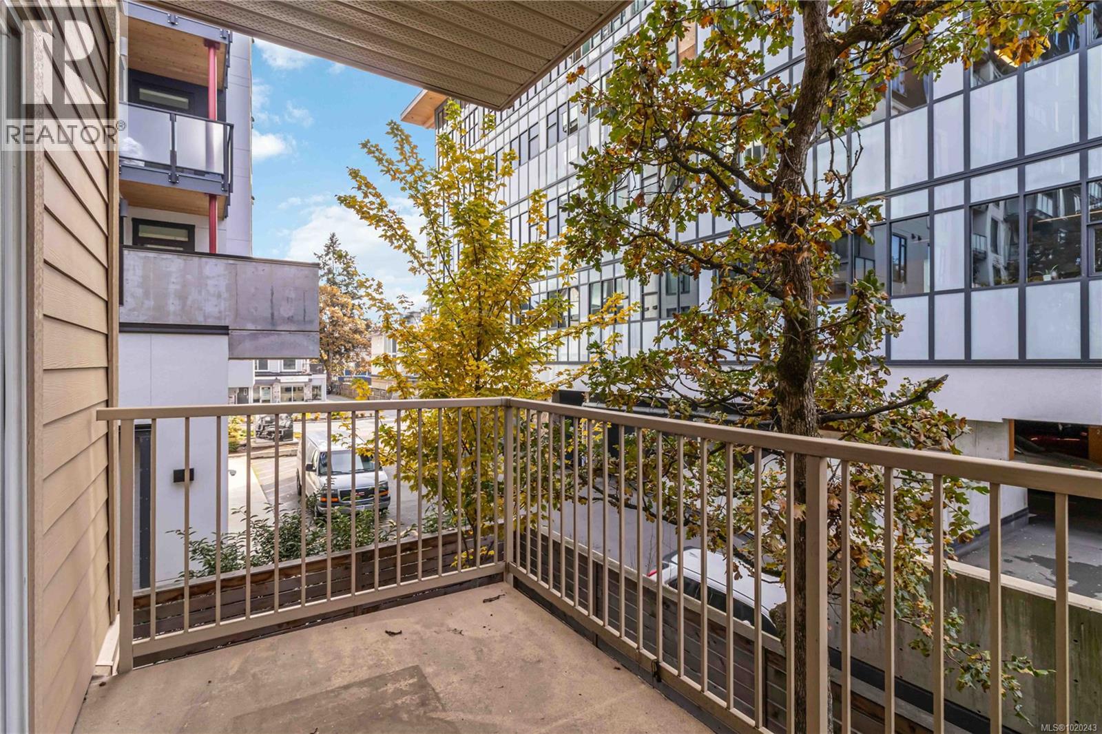 201 821 Goldstream Ave, Langford