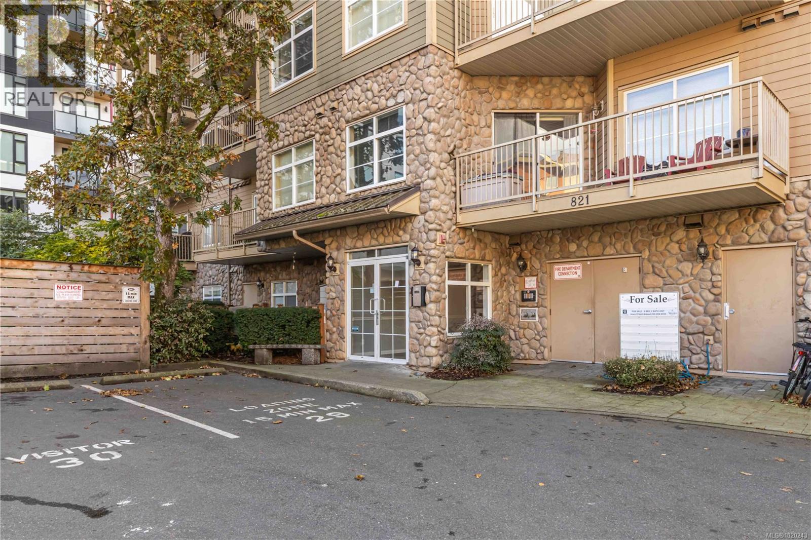 201 821 Goldstream Ave, Langford