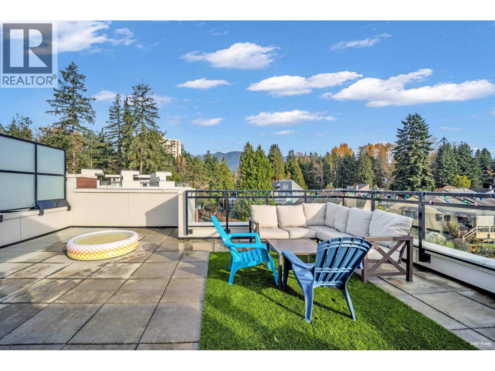 247 2035 GLENAIRE DRIVE, North Vancouver