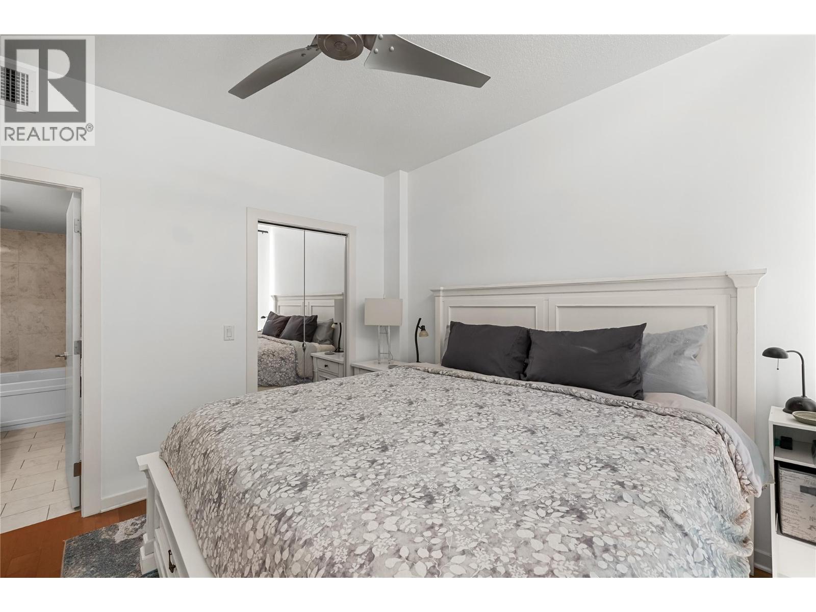 2107 1075 Sunset Drive, Kelowna