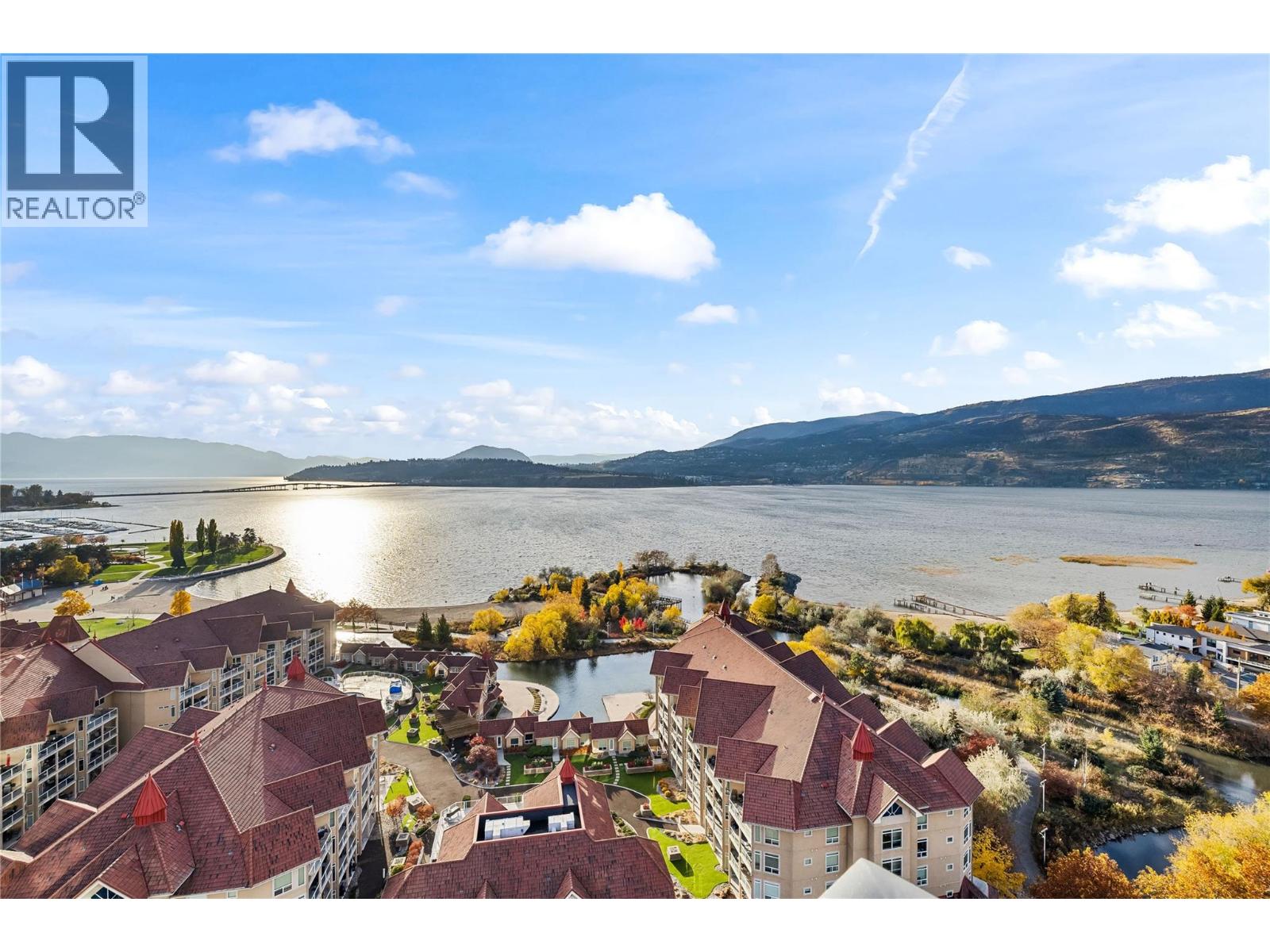 2107 1075 Sunset Drive, Kelowna