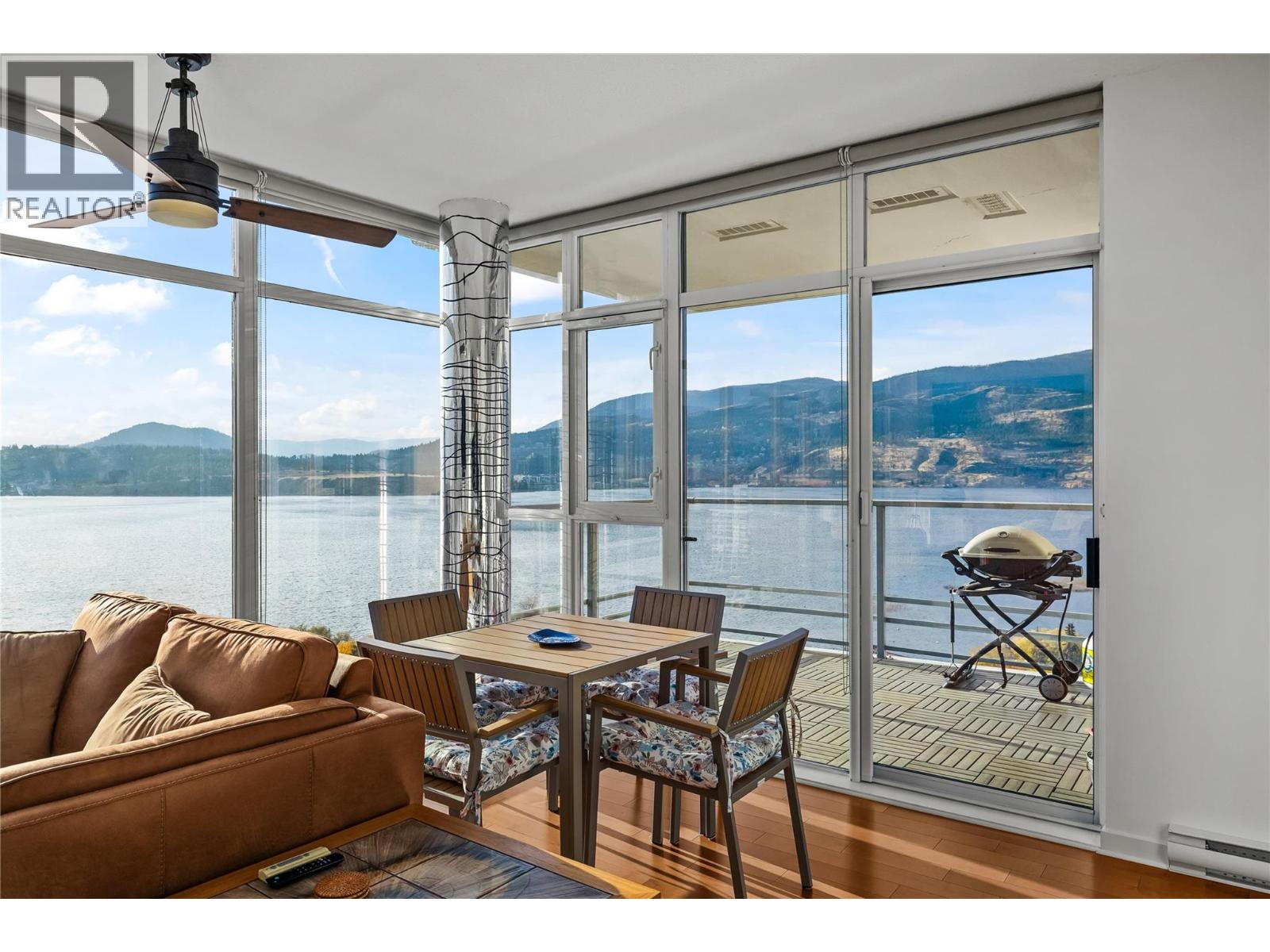 2107 1075 Sunset Drive, Kelowna