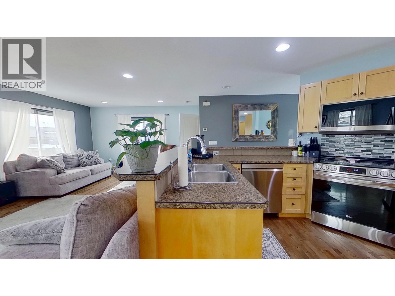 8739 113 AVENUE, Fort St. John