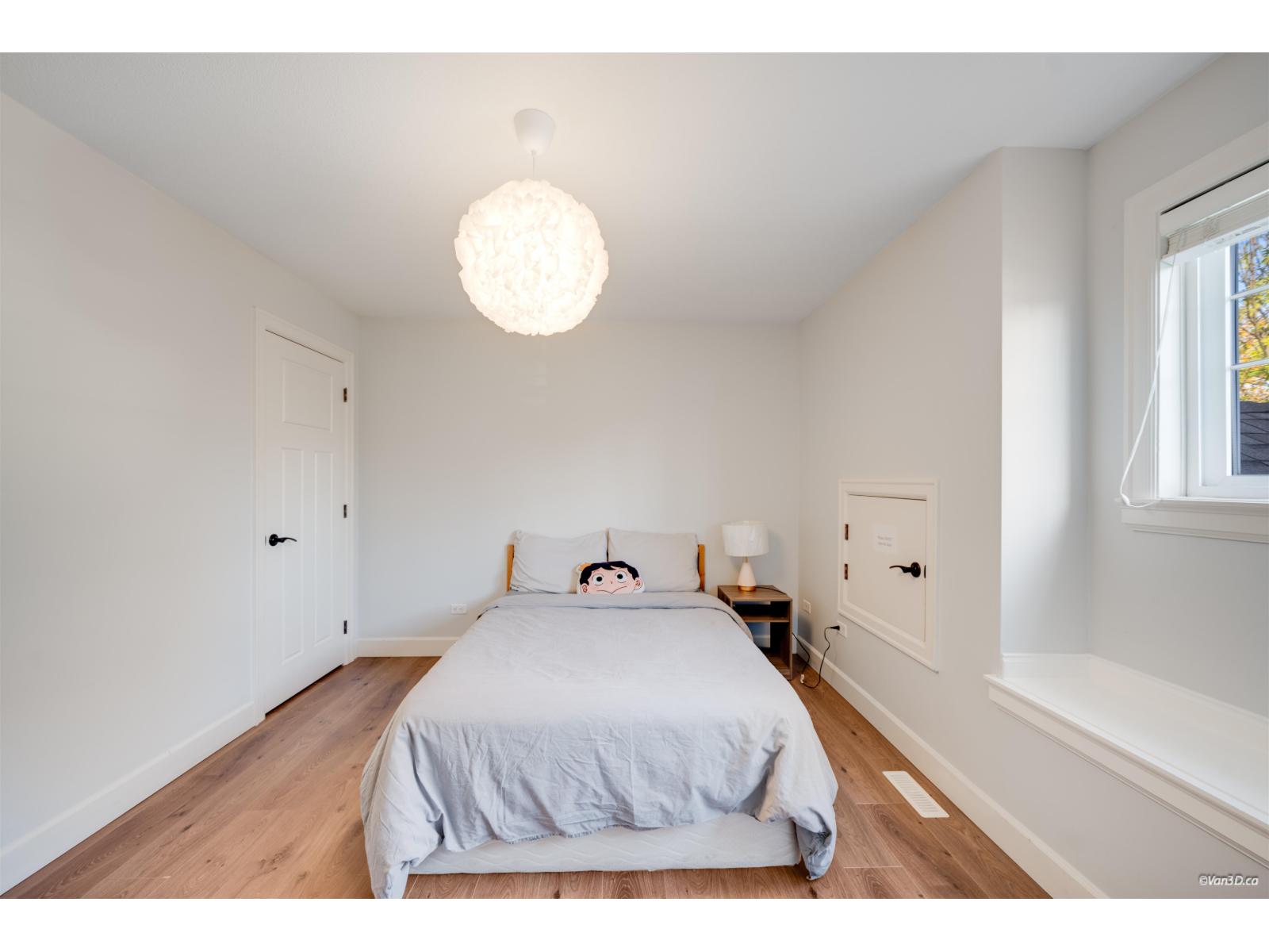 8197 211 STREET, Langley