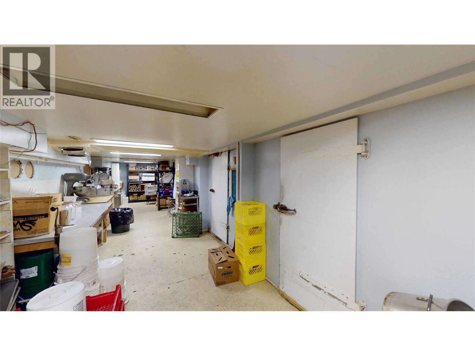 611 Cranbrook Street N, Cranbrook