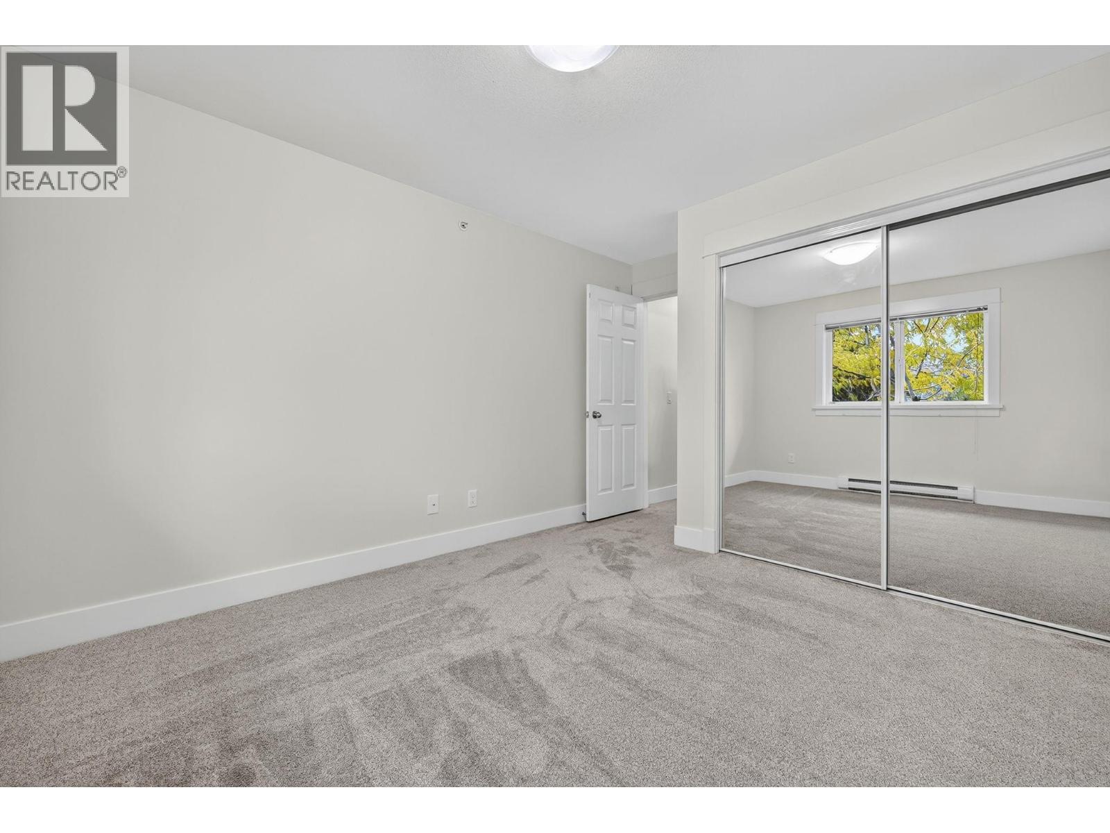 409 135 Ziprick Road, Kelowna