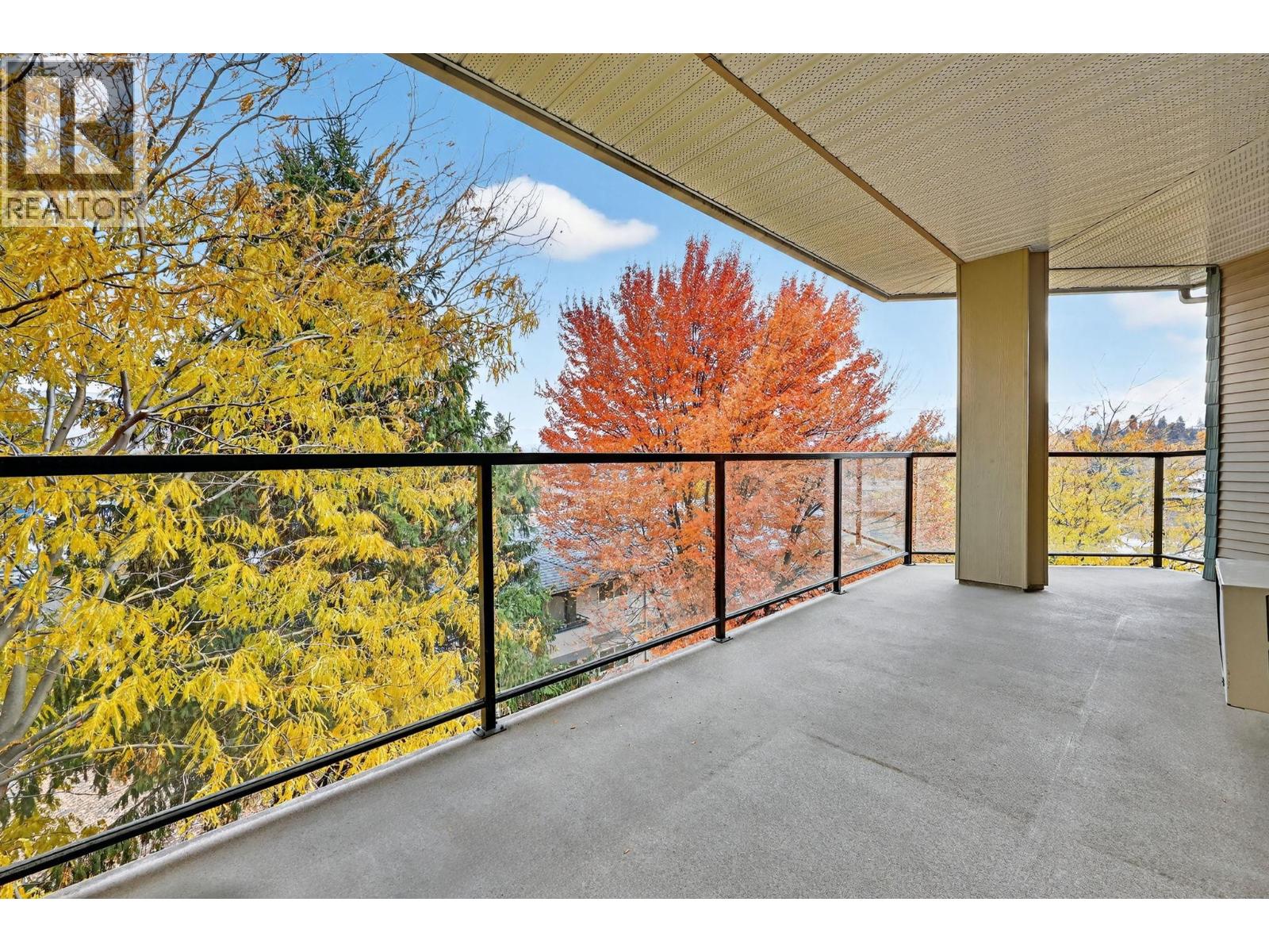 409 135 Ziprick Road, Kelowna