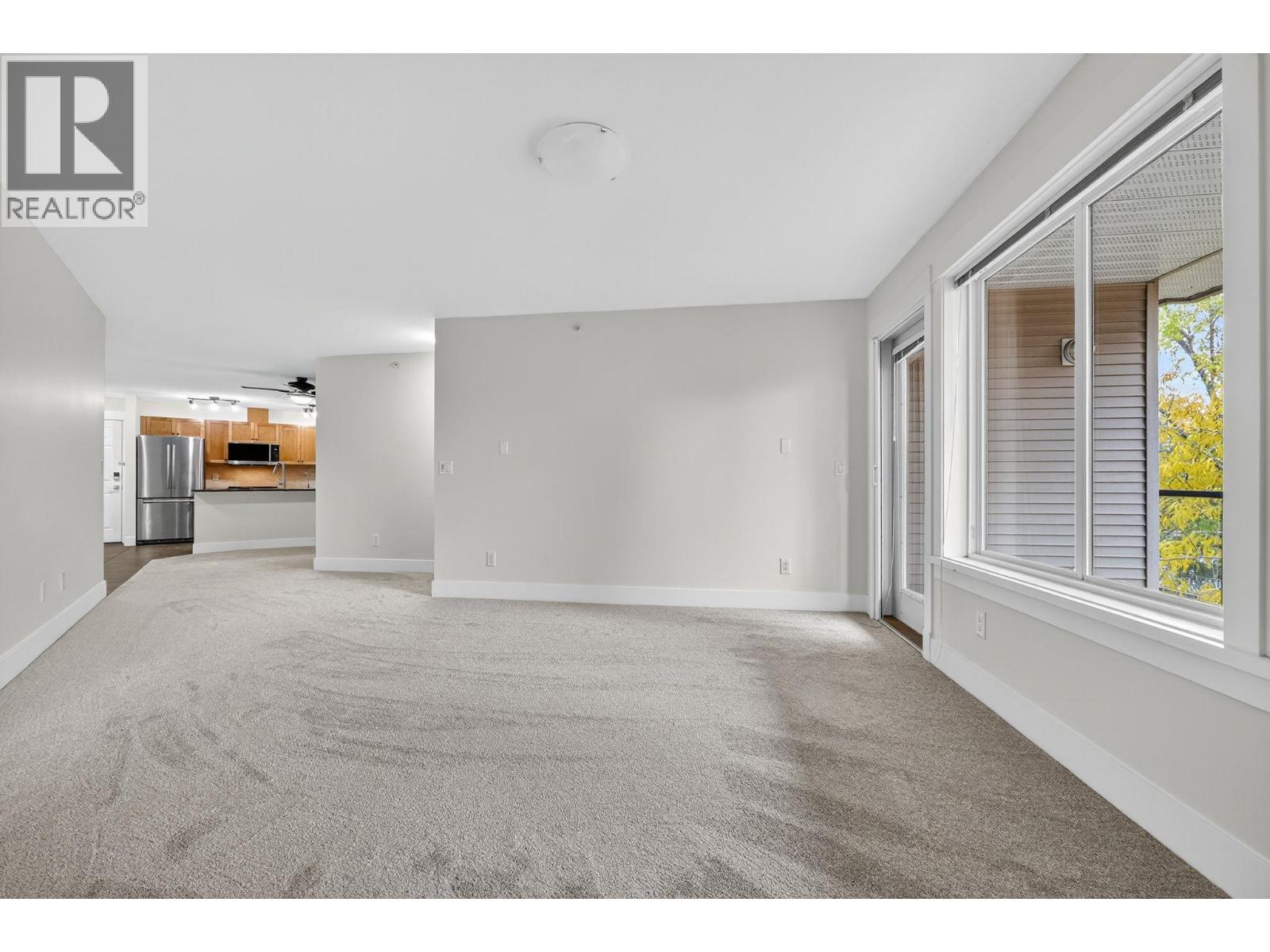 409 135 Ziprick Road, Kelowna