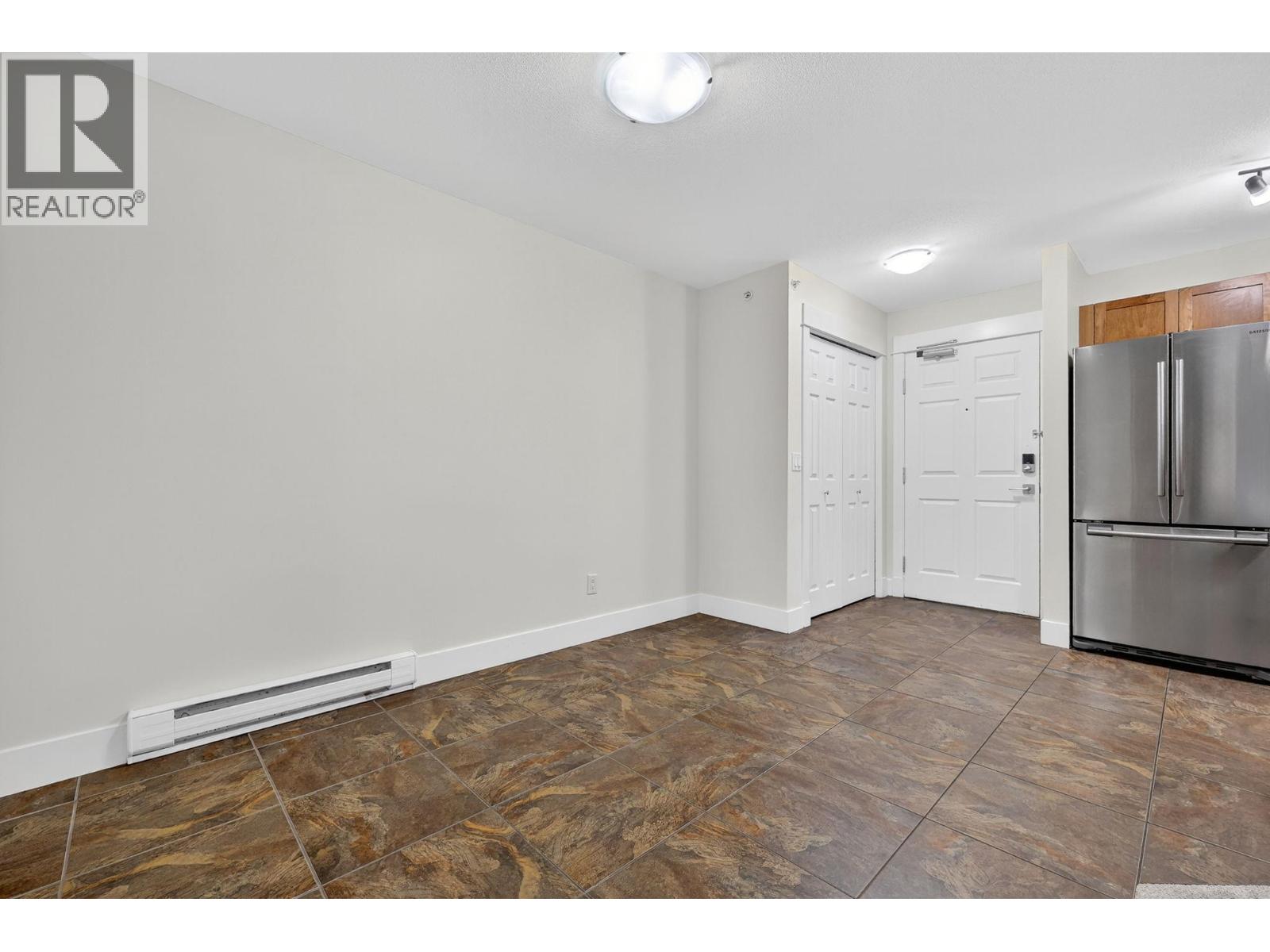 409 135 Ziprick Road, Kelowna