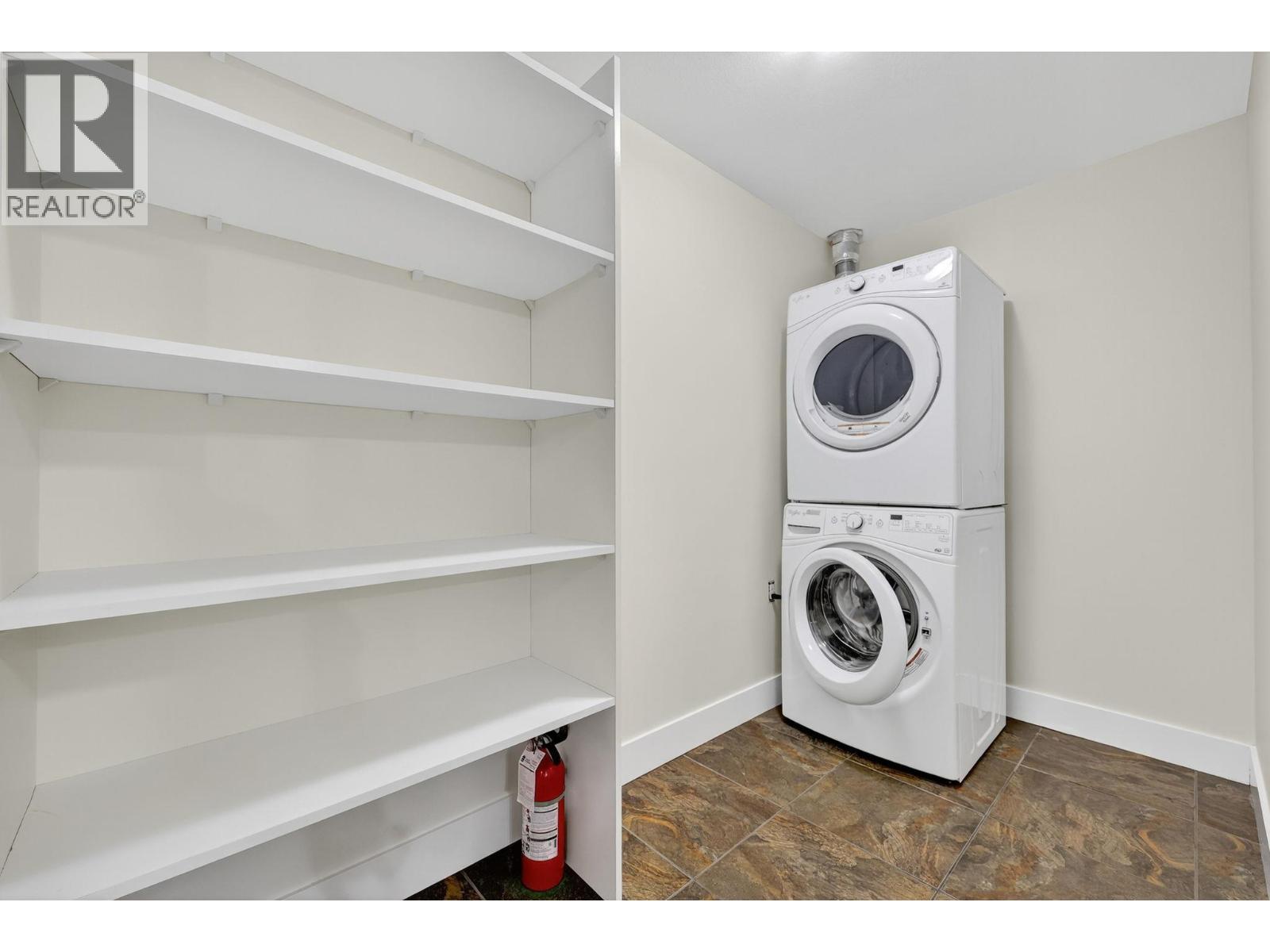 409 135 Ziprick Road, Kelowna