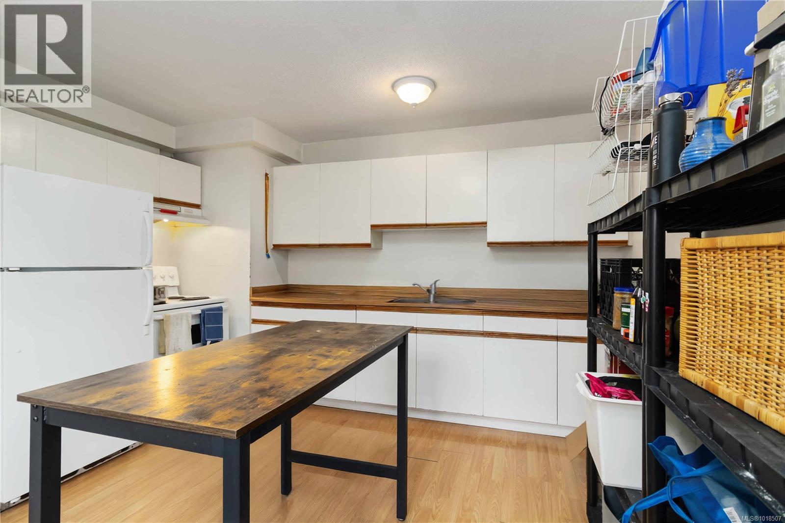 44 4061 Larchwood Dr, Saanich