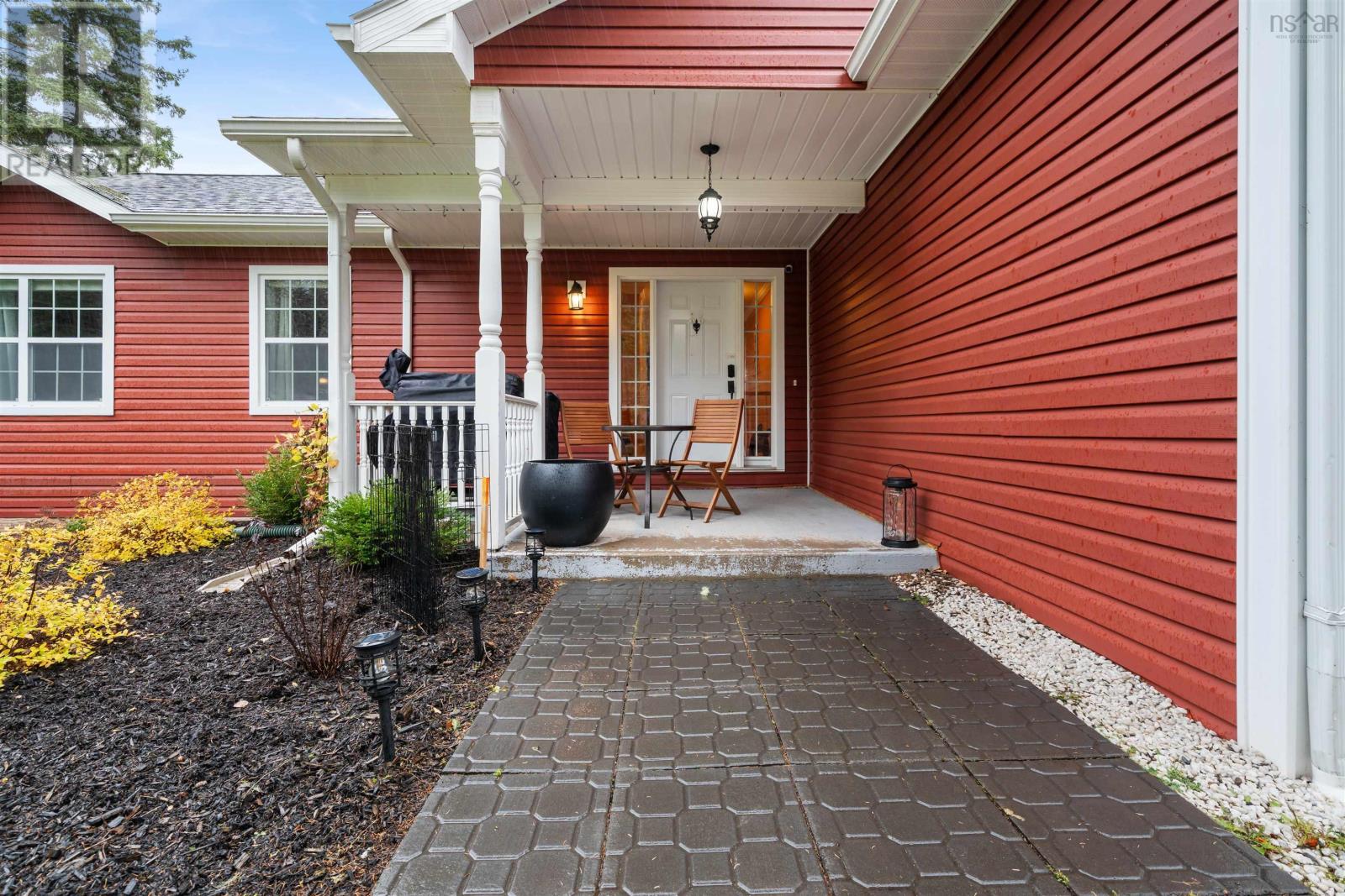 Property 2 of 49 of 2510 Picken Street