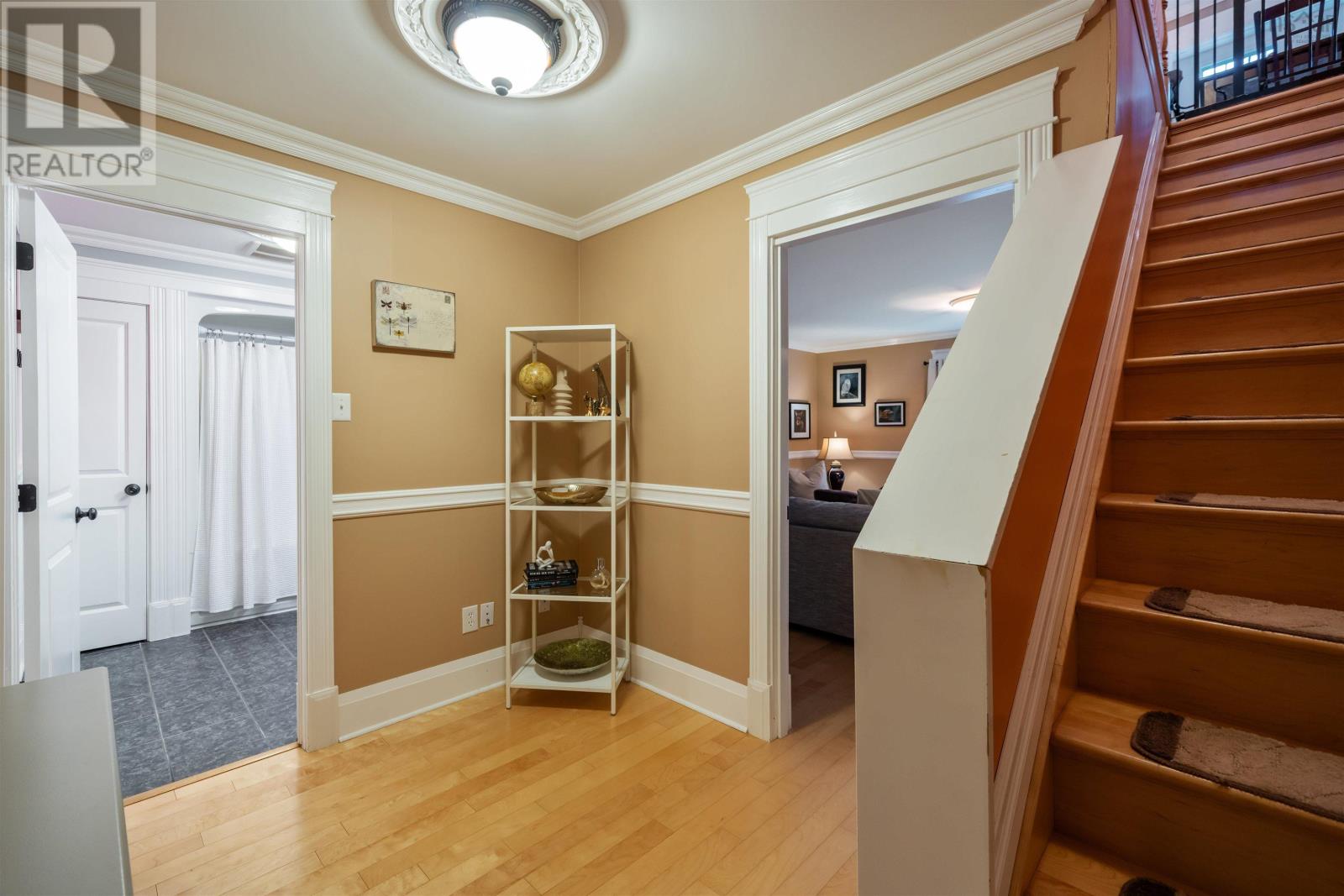 Property 38 of 49 of 2510 Picken Street