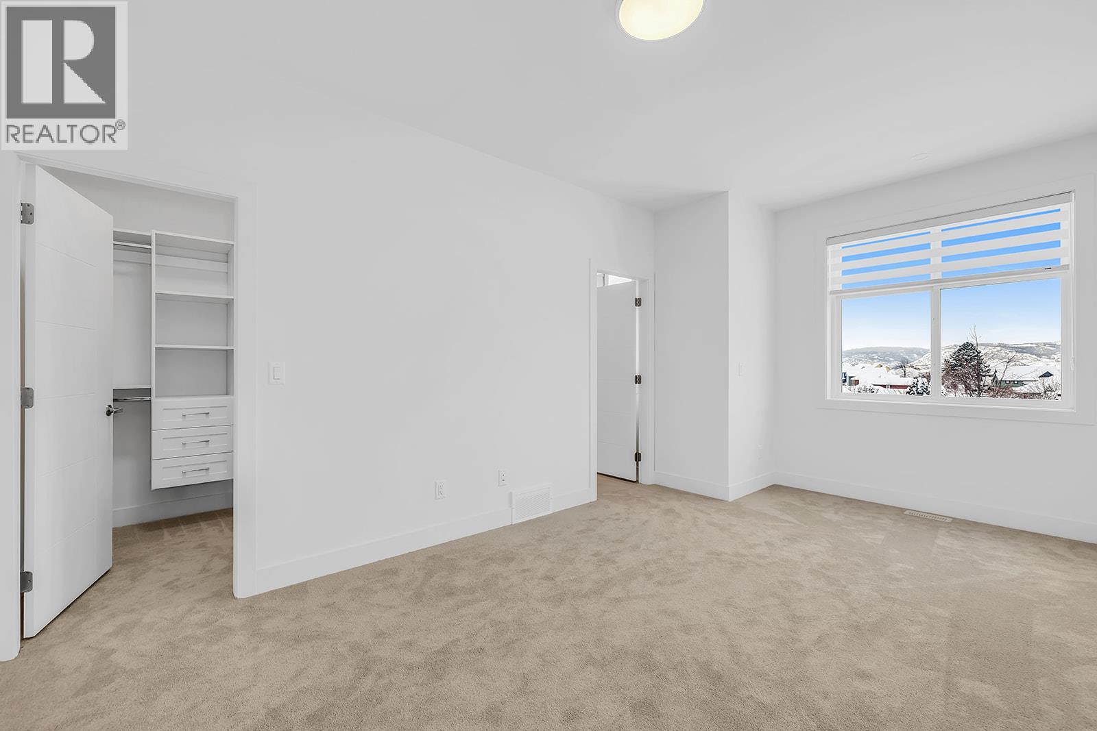 112 5300 Main Street, Kelowna