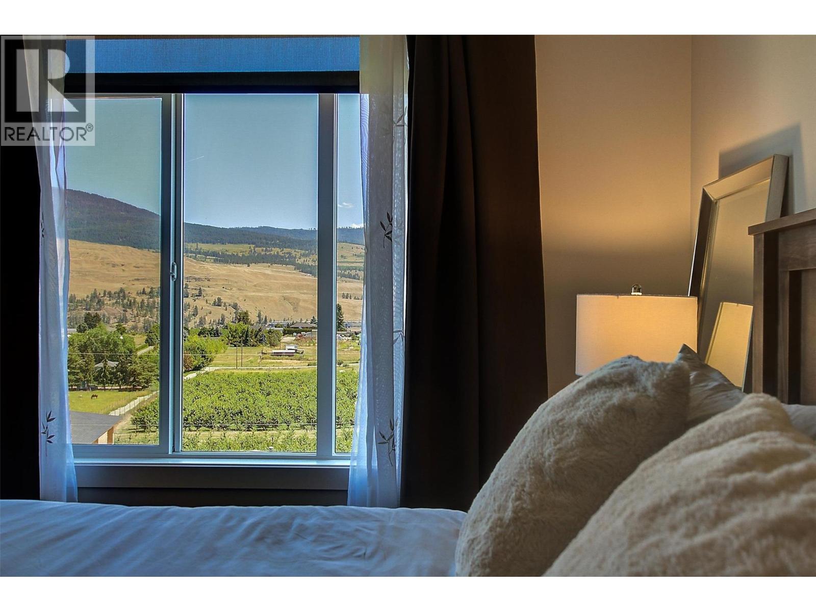  9761 Crofton Road, Lake Country