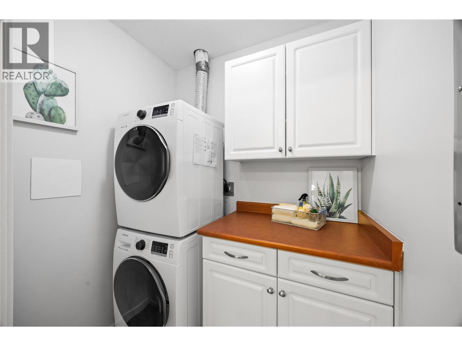 302 538 McKay Avenue, Kelowna