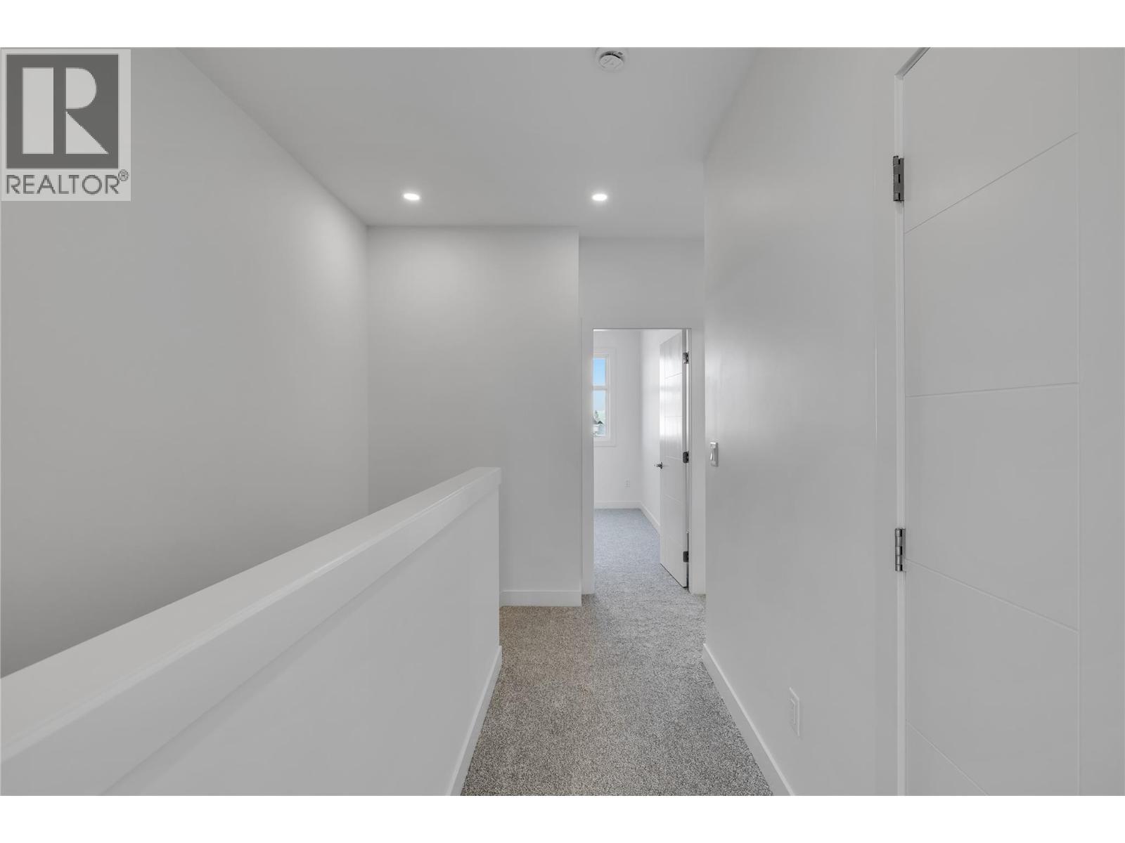 118 5300 Main Street, Kelowna