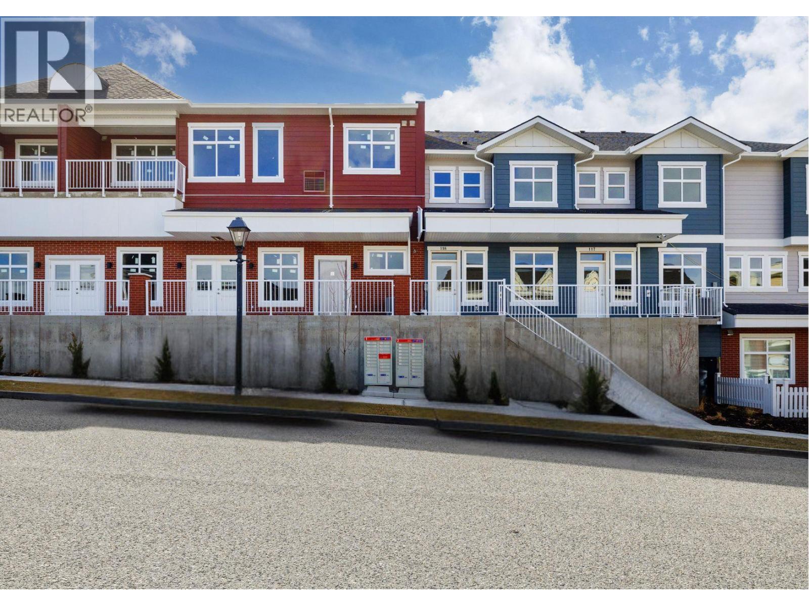 118 5300 Main Street, Kelowna