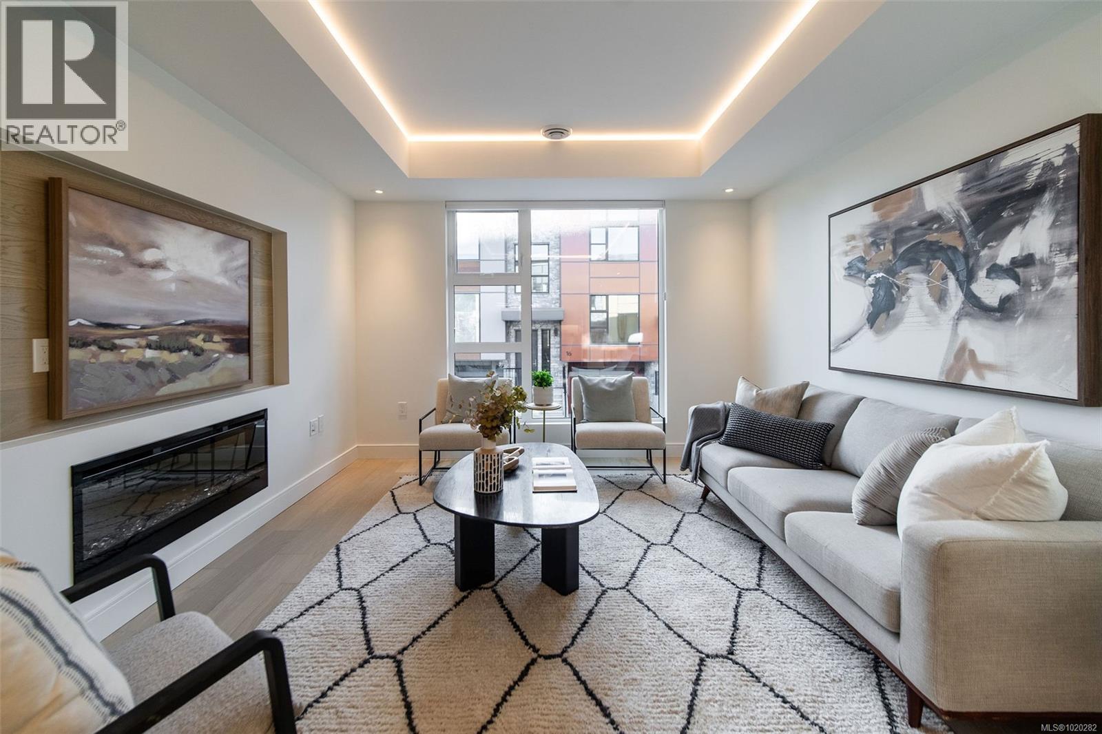 14 4253 Dieppe Rd, Saanich