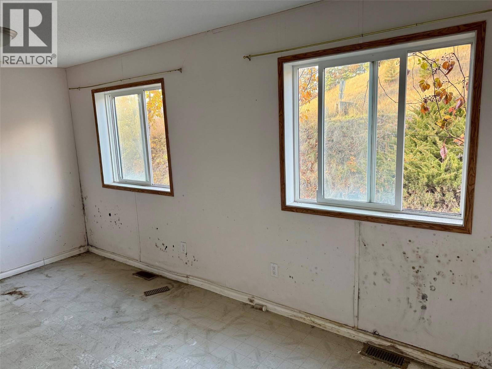 #1 3701 3 HIGHWAY - 14