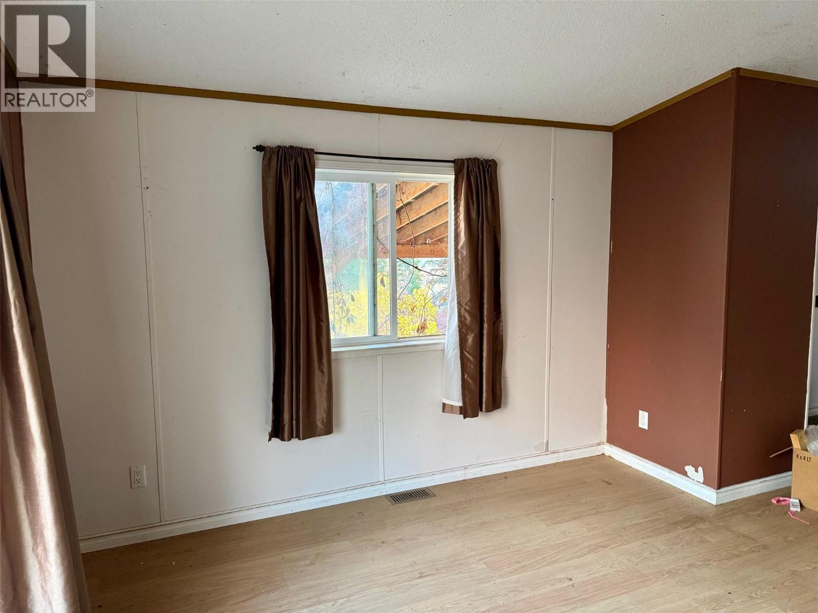 #1 3701 3 HIGHWAY - 9