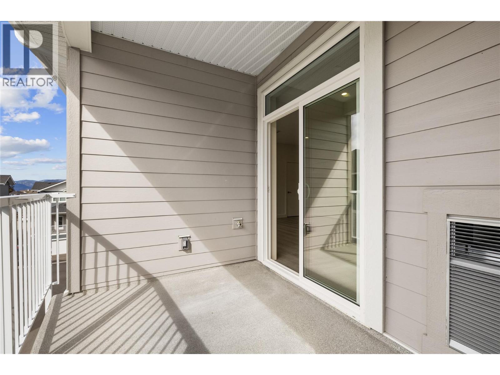 202 5300 Main Street, Kelowna