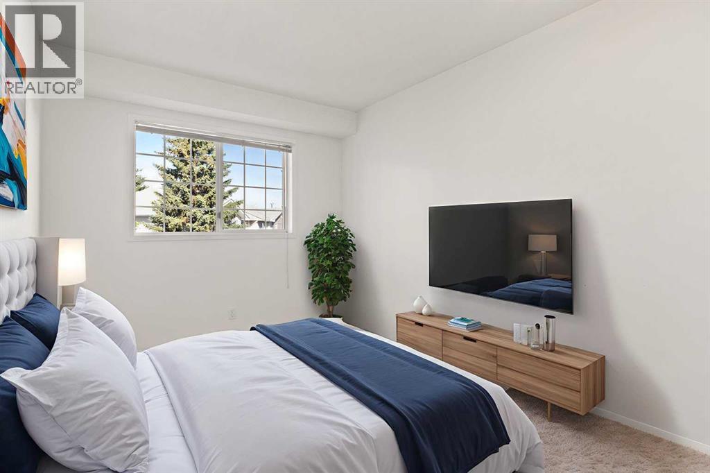 Single Family House 4 Level for Sale in  Kingsland Villas SW Kingsland Calgary 