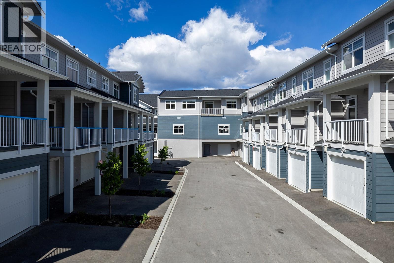 124 5300 Main Street, Kelowna