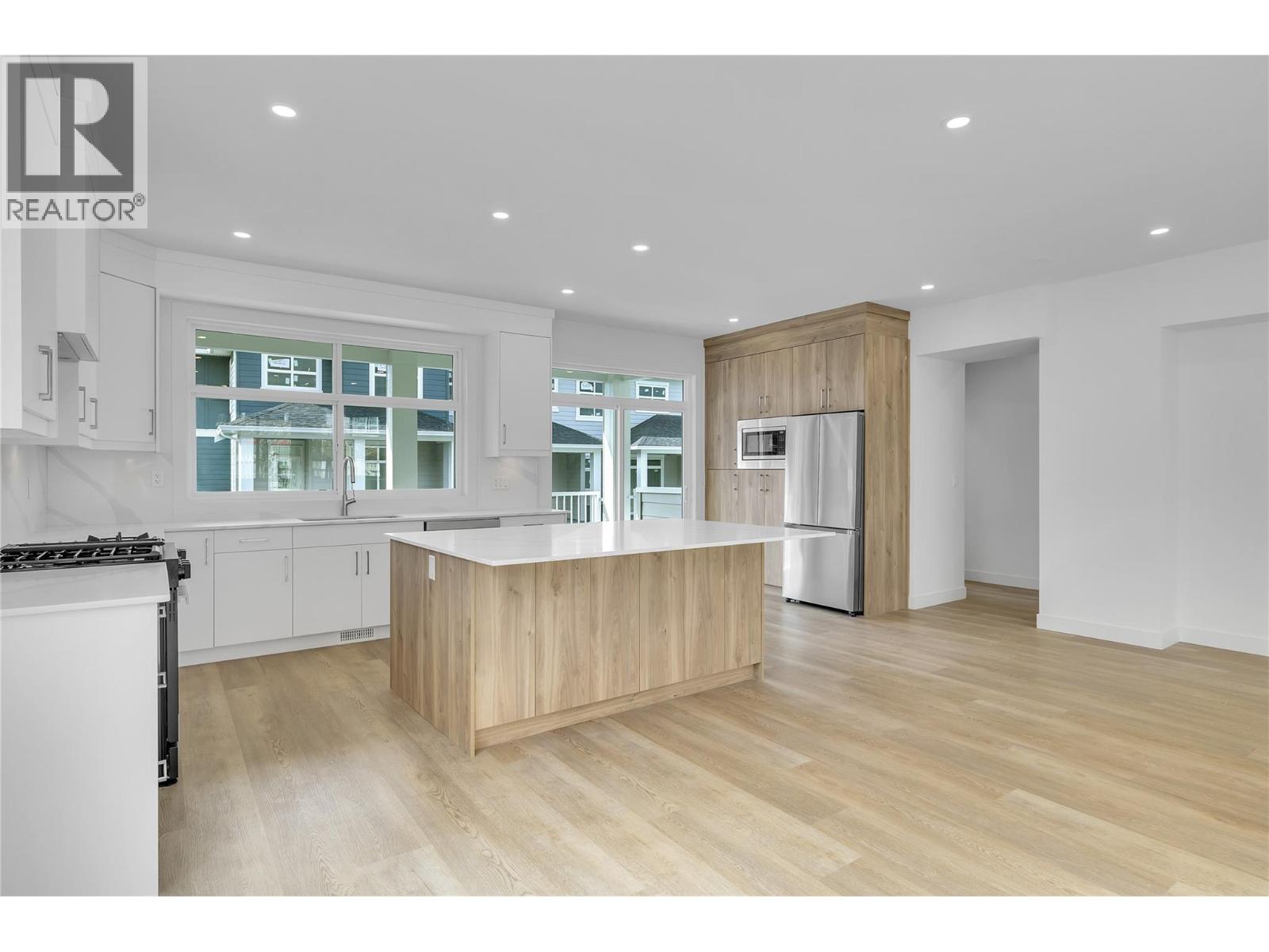 124 5300 Main Street, Kelowna