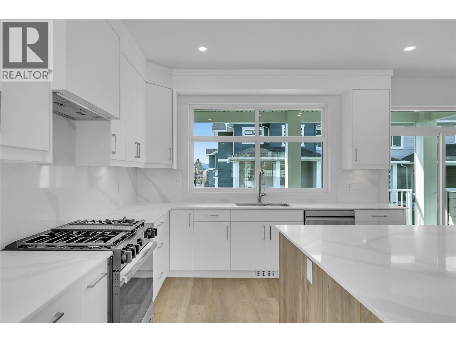 124 5300 Main Street, Kelowna