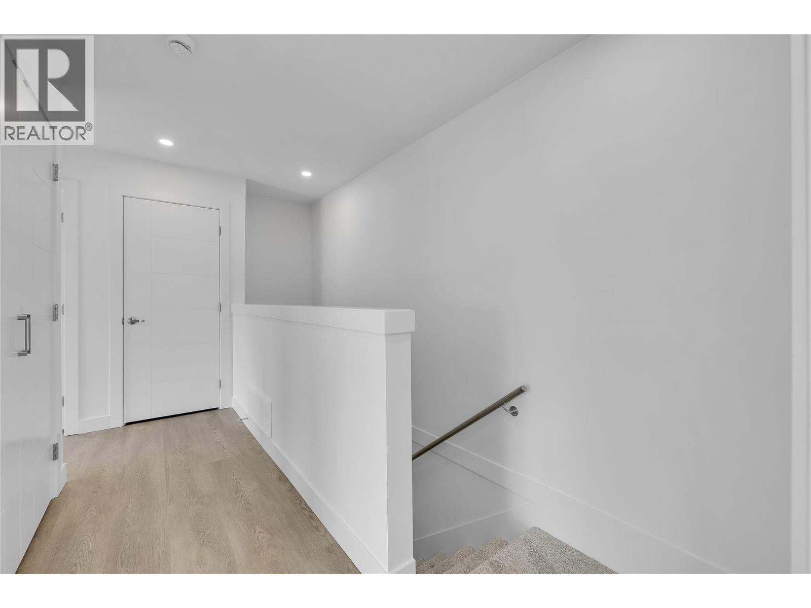 124 5300 Main Street, Kelowna