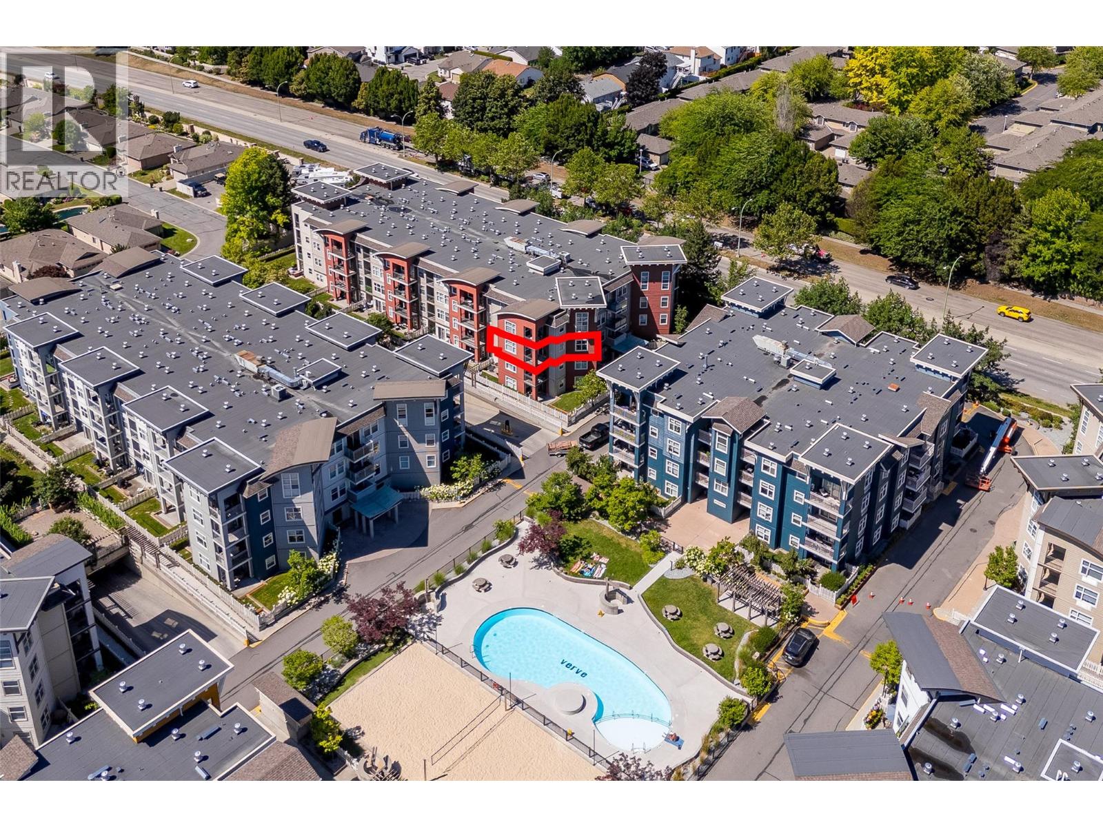 301 555 Yates Road, Kelowna