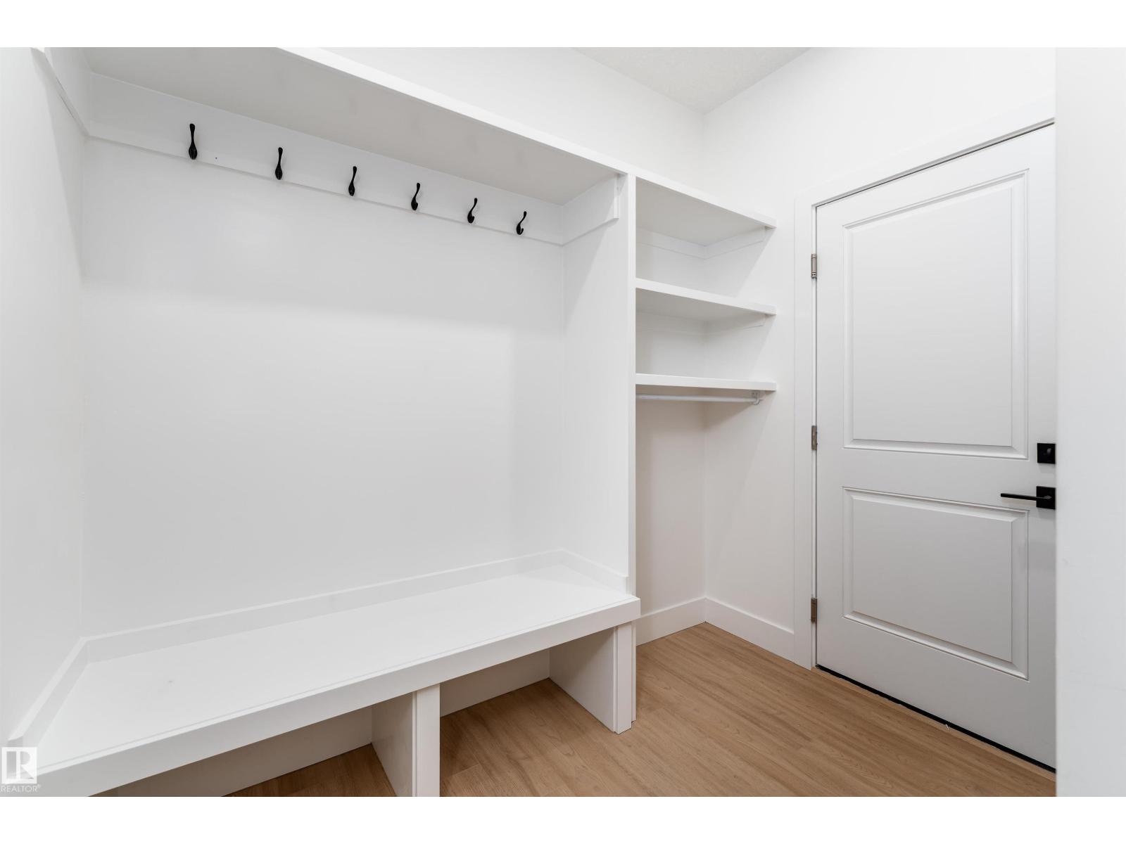 3105 Magpie WY NW, Edmonton