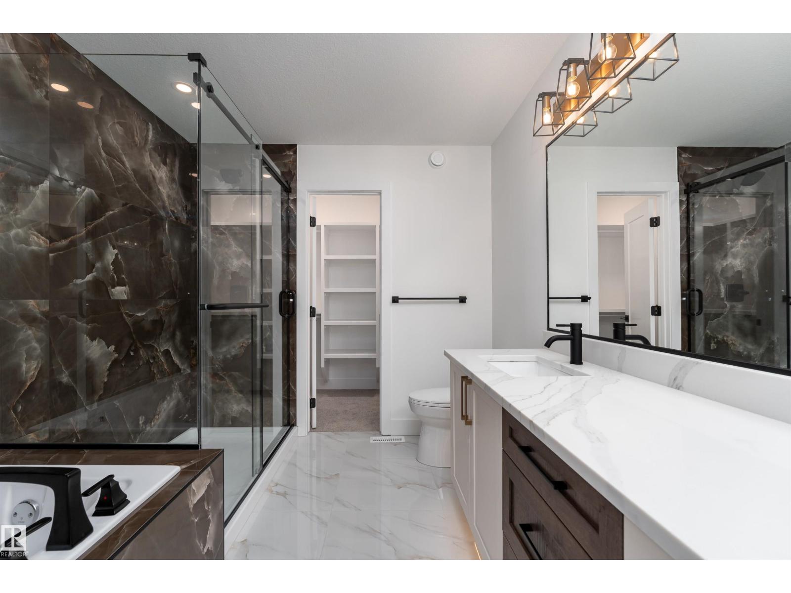 3105 Magpie WY NW, Edmonton