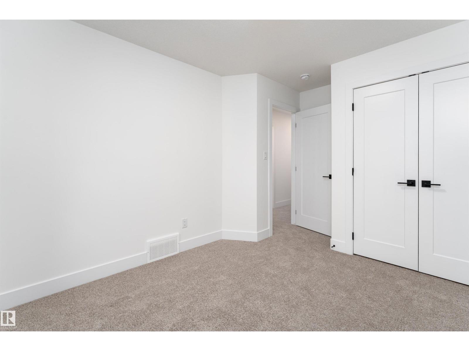 3105 Magpie WY NW, Edmonton