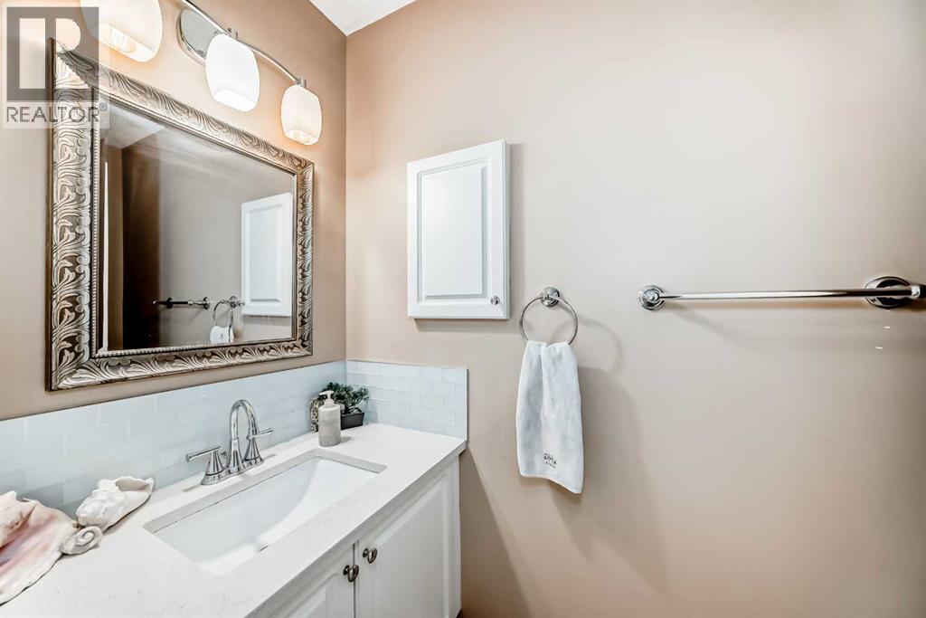 Single Family House for Sale in  Macewan Drive NW MacEwan Glen Calgary 