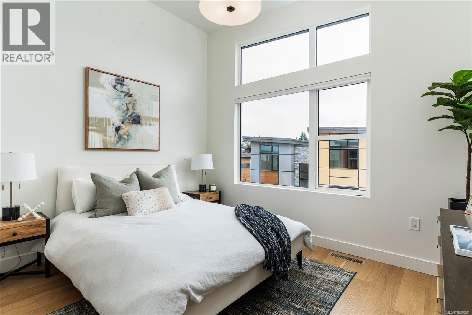 32 4253 Dieppe Rd, Saanich