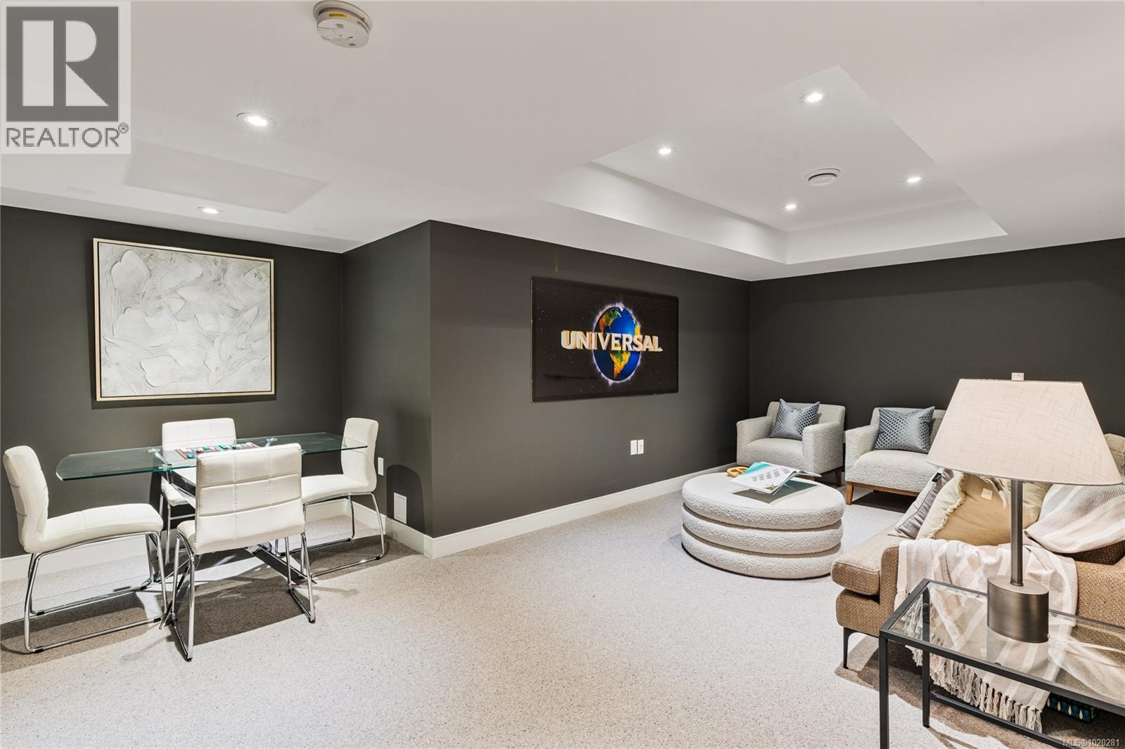 32 4253 Dieppe Rd, Saanich