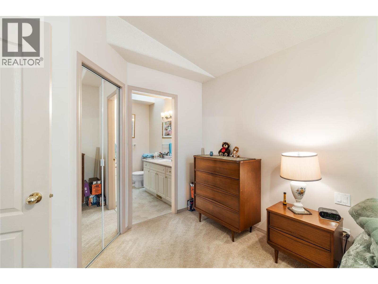 #6 1575 SPRINGHILL DRIVE - 16